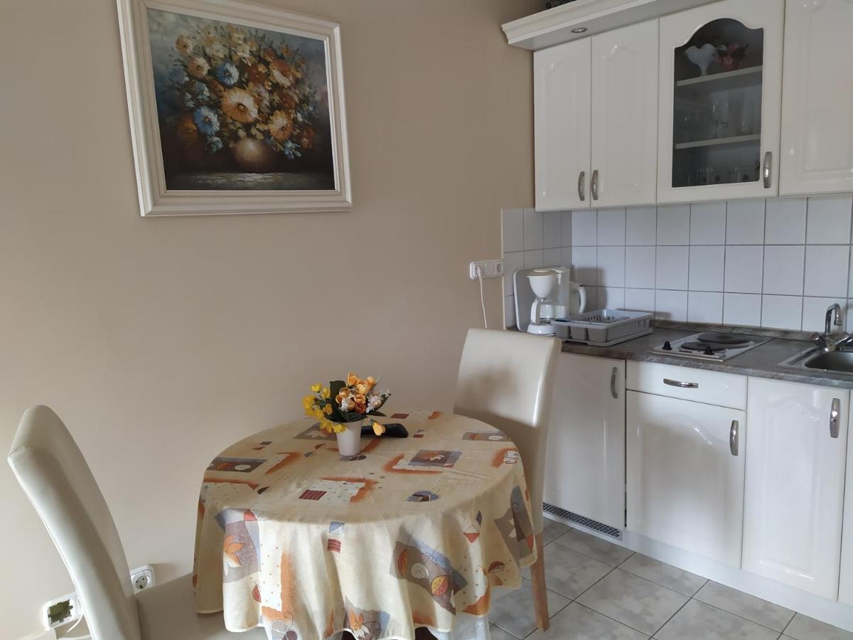 Ildiko Appertements Lägenhet Zalakaros Exteriör bild