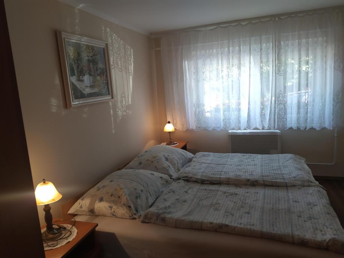 Ildiko Appertements Lägenhet Zalakaros Exteriör bild